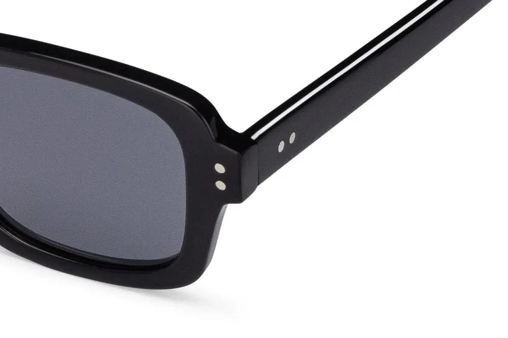 Cut Fifteen (Black   Black)