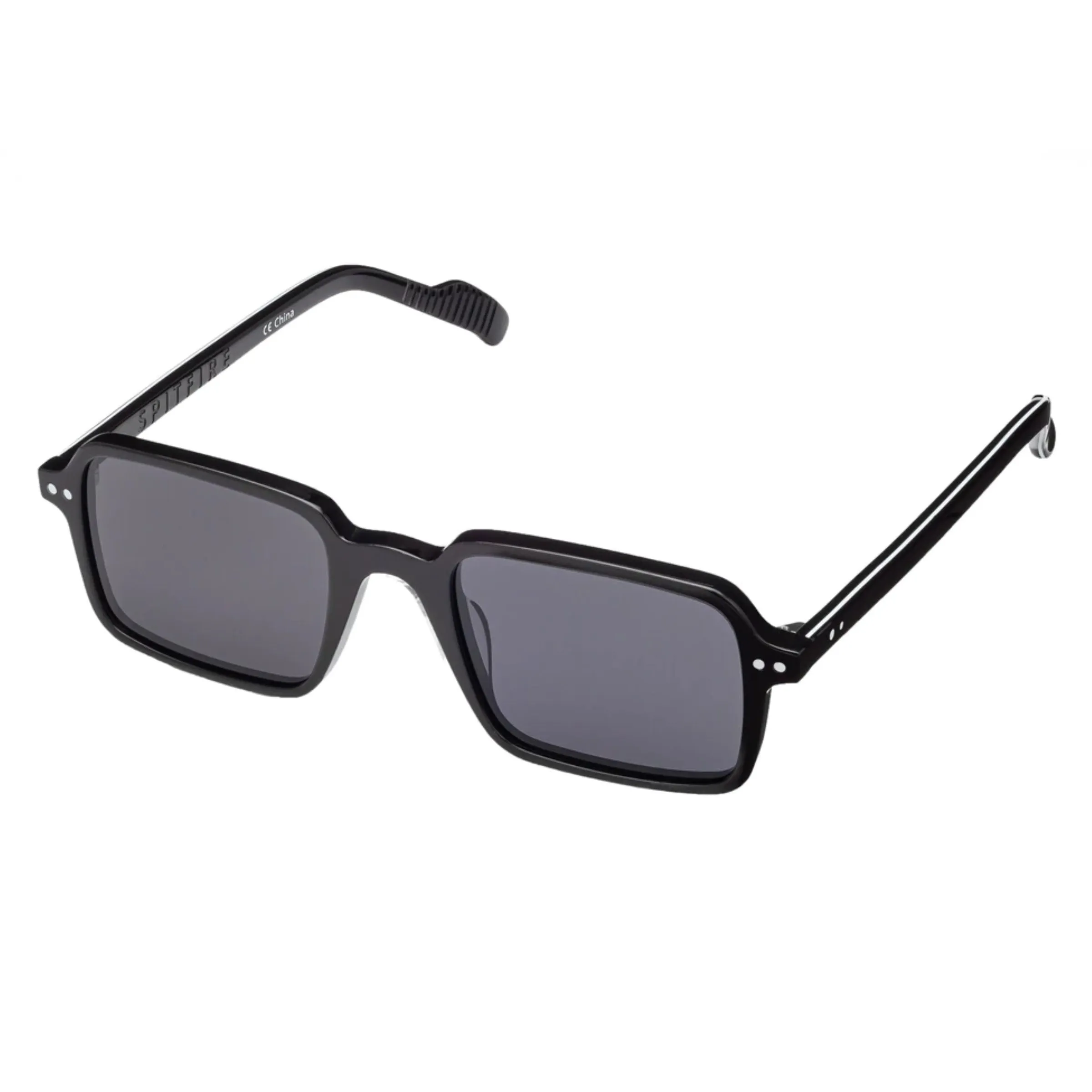 Cut Thirty Two (Black   Black)