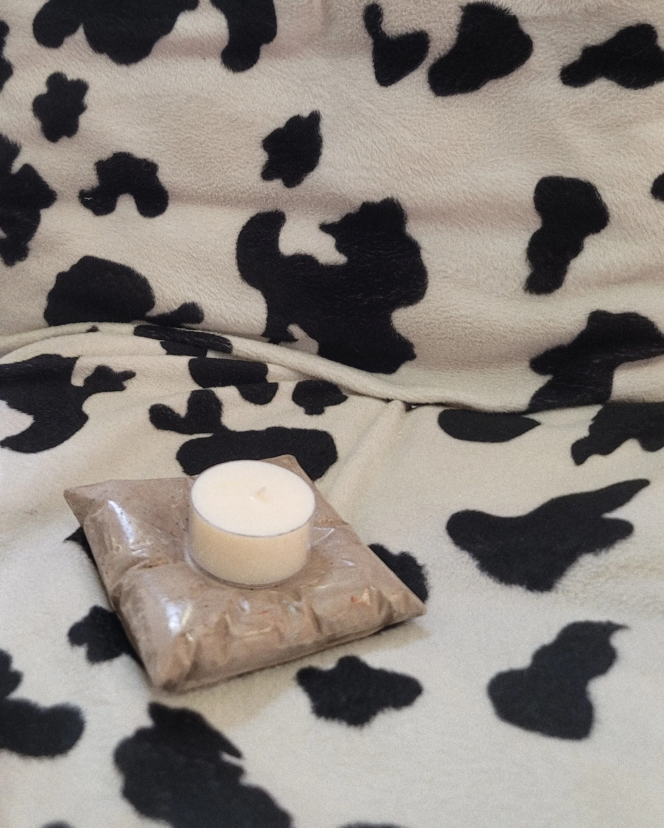 "Pillow" Concrete Tealight Holder